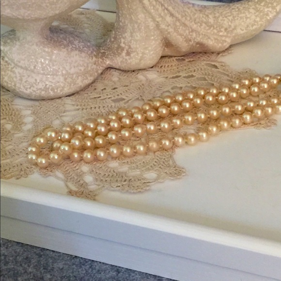 Jewelry - Vintage double strand pearl choker
